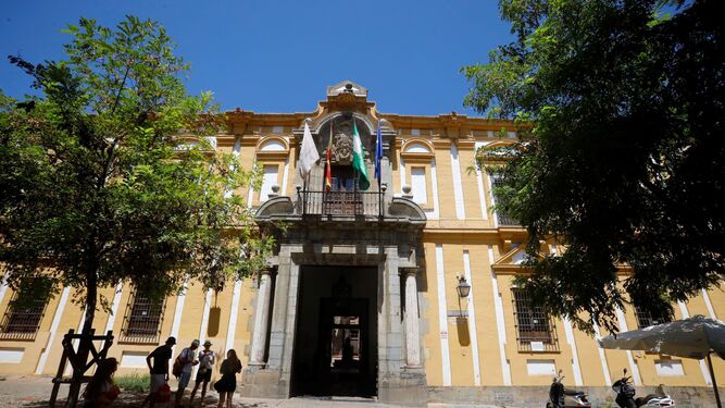 Antiguo Hospital del Cardenal Salazar, actual Facultad de Filosofía y Letras