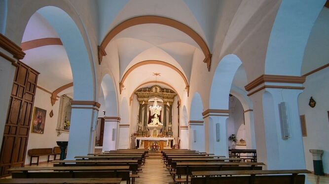 Interior de la iglesia de San Sebastián de Montoro.
